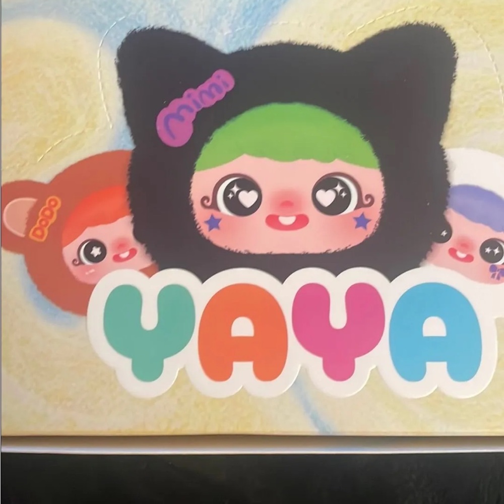 Yaya Blue Box